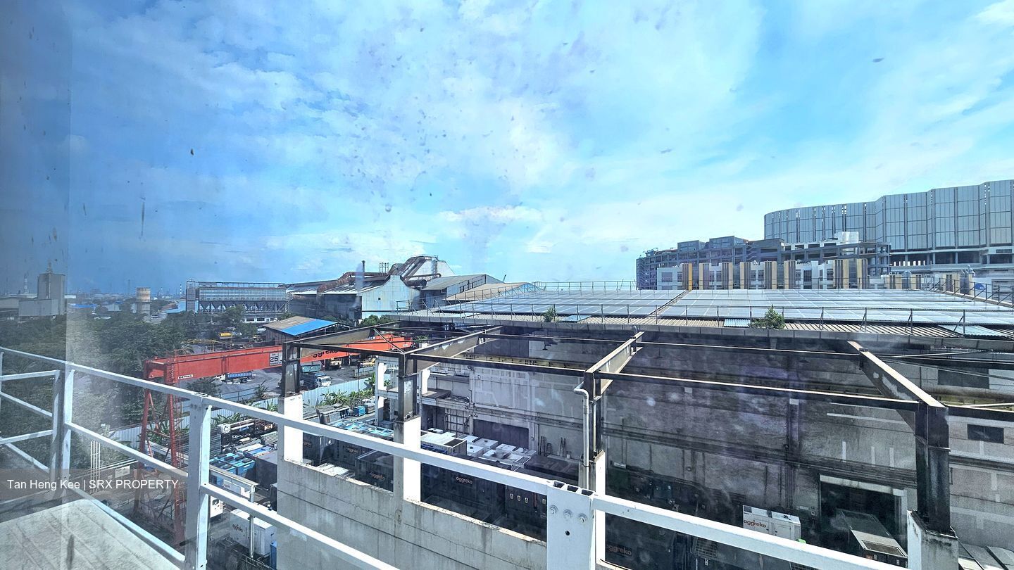 West Connect Building (D22), Factory #570165161